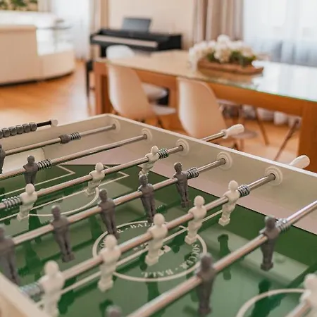 Executive 2-bdrm Апартаменты *
