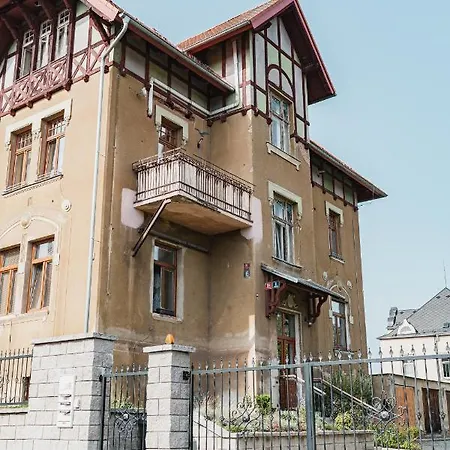 Apartment Executive 2-bdrm Usti nad Labem