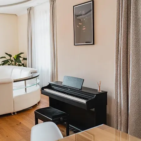 Executive 2-bdrm Апартаменты Усти-над-Лабем