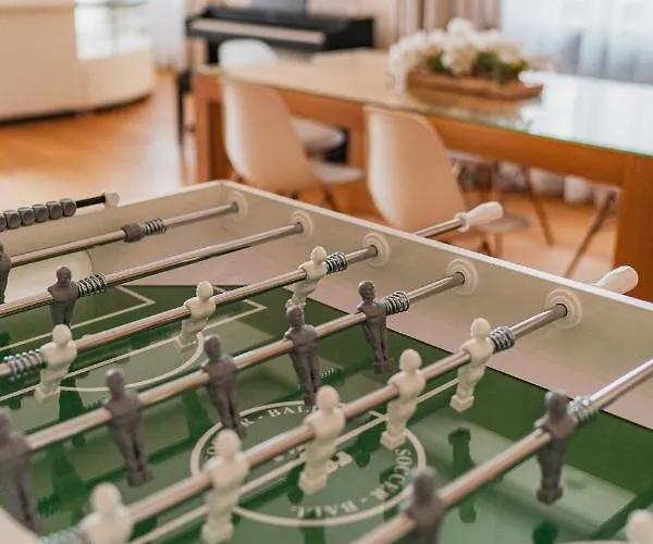 Executive 2-bdrm דירה *