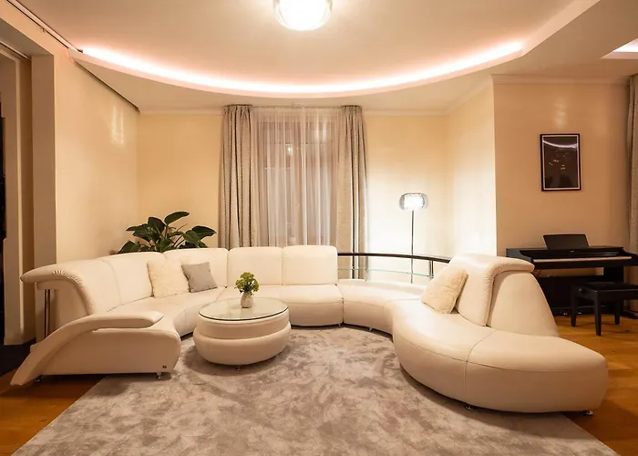 Executive 2-bdrm דירה Ústí nad Labem